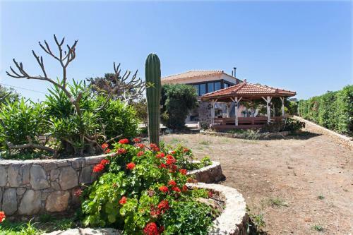 Villa Antikleia