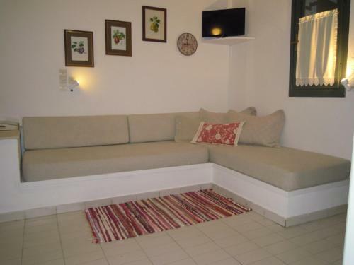 Palemilos Apartments