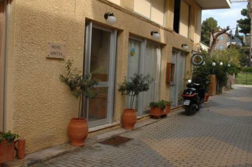 Dimitra Apartments