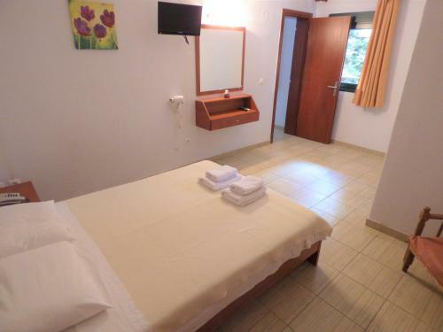 Dolphins Apartments & Rooms
