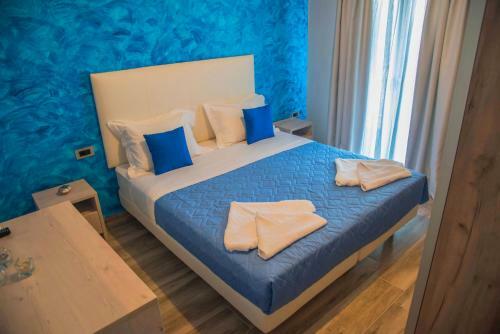 Hostal Leonidas House
