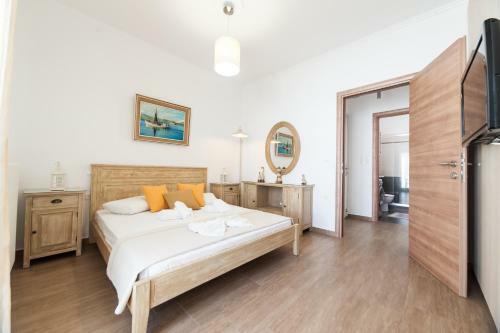 Panos Apartment Naousa