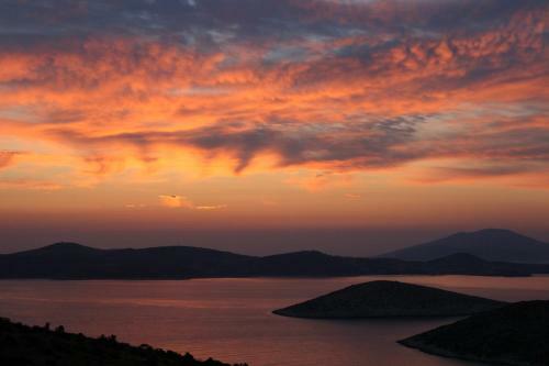 Hostal Villa Zografos