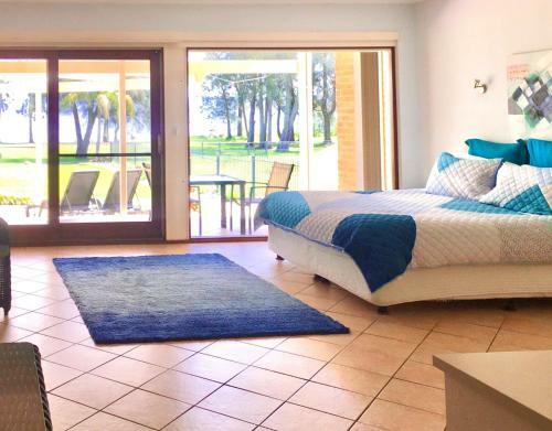 Paradise Beach Apartments