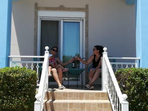 Hostal Stegna Sea & Sun