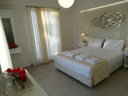 Hostal Anassa Suites