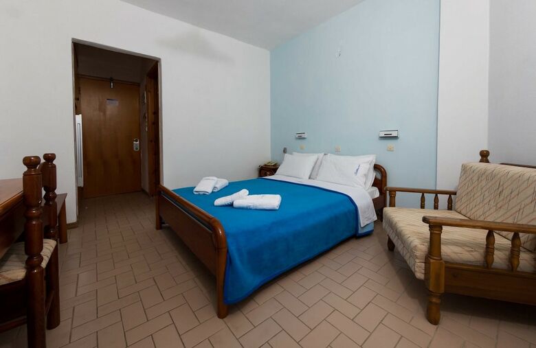 Kardamili Beach Hotel