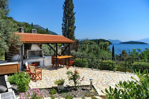Korakias Skorpidi Villas