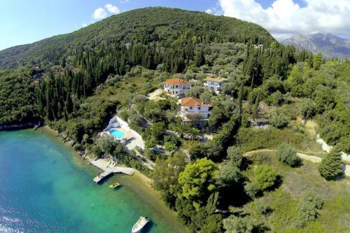 Korakias Skorpidi Villas