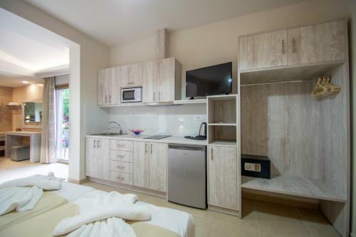 Paradise Apartments
