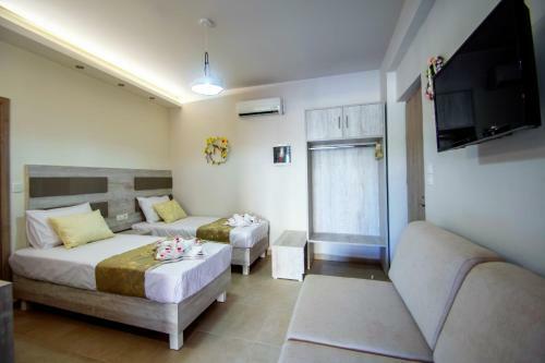 Paradise Apartments
