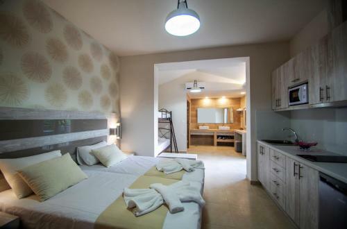 Paradise Apartments