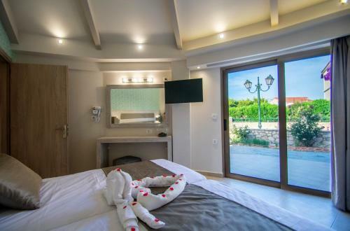 Paradise Apartments