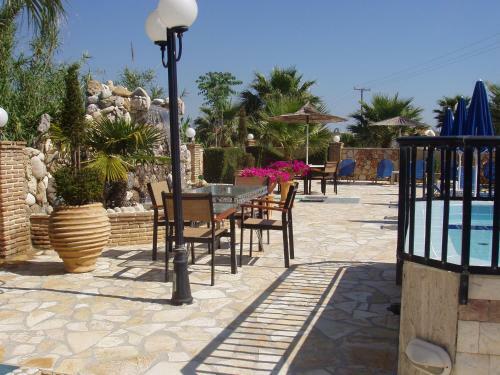 Paradise Apartments