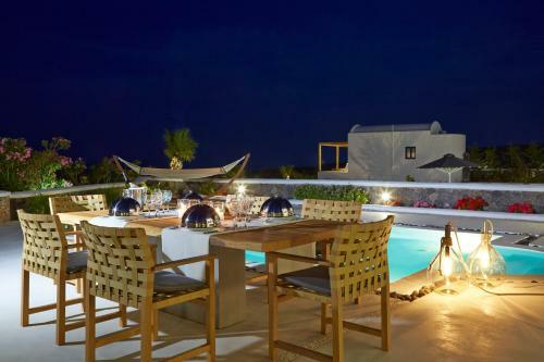 Amor Hideaway Villas