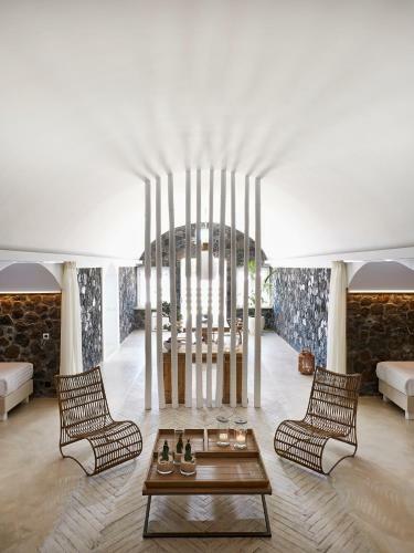 Amor Hideaway Villas