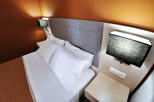 Vliho Bay Boutique Hotel