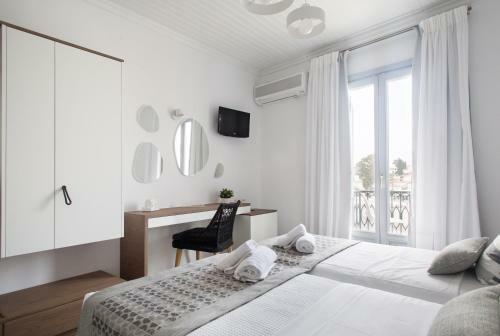 Klimis Hotel