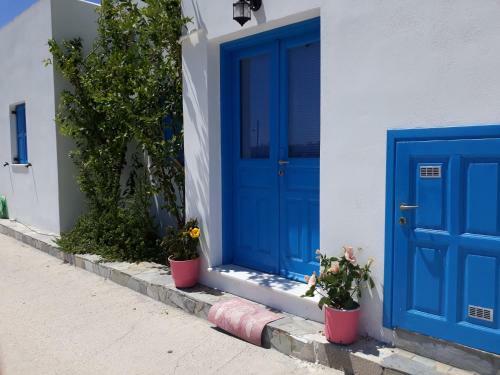 Moustakas Beach Apartments