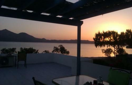 Moustakas Beach Apartments