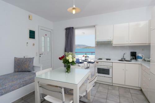 Markakis Apartments