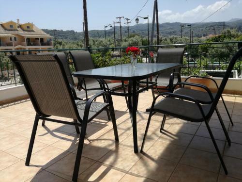 Apartamento Dionysia Rooms