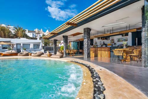 San Marino Suites