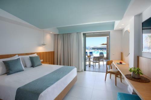 Hotel Arina Sand Resort