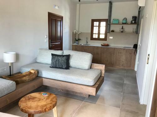 Aparthotel Anais Suites