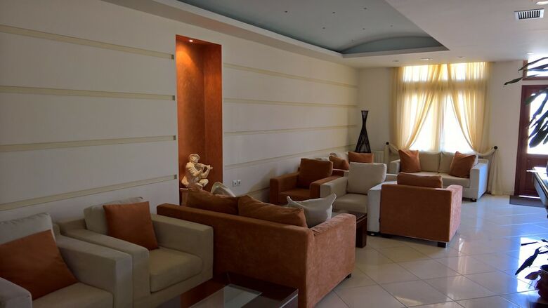 Evanik Hotel