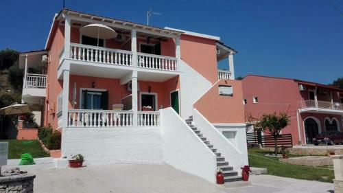 Apartamento Dinos Green Place