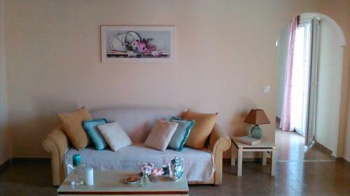 Gorgona Studios & Apartments