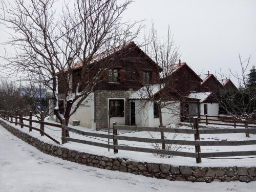 Arachova Houses