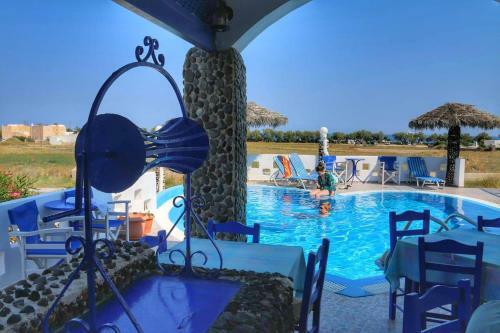Honeymoon Beach Apartments