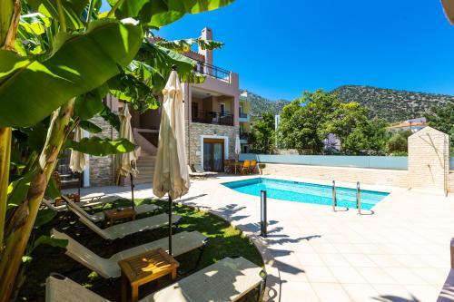 Pantheon Villas & Suites