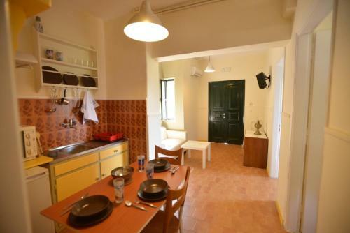 Apartamento Kontos Mansion