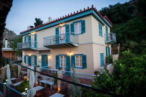 Hostal Acronafplia Pension A
