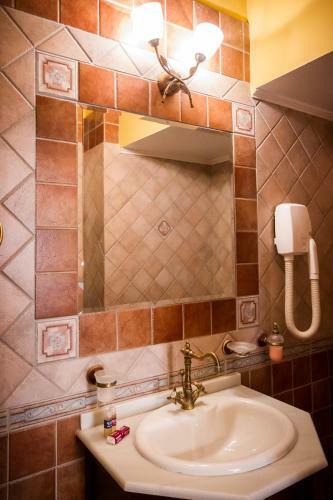 Hostal Acronafplia Pension A