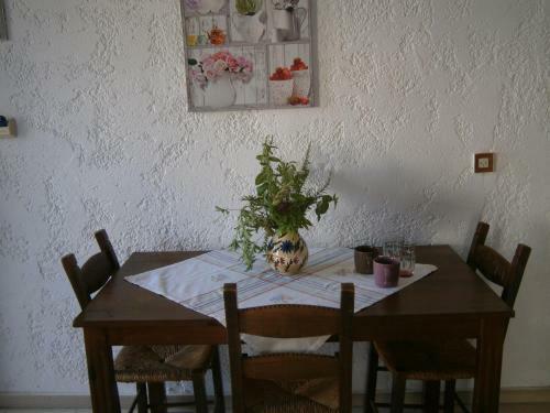 Stella Family Apartments