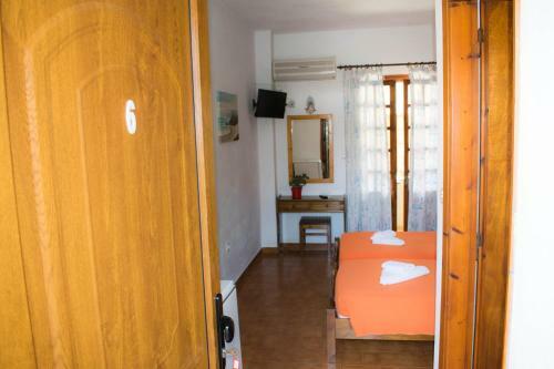 Hostal Eleni's House