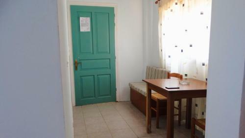 Agrambeli Rooms & Apartments