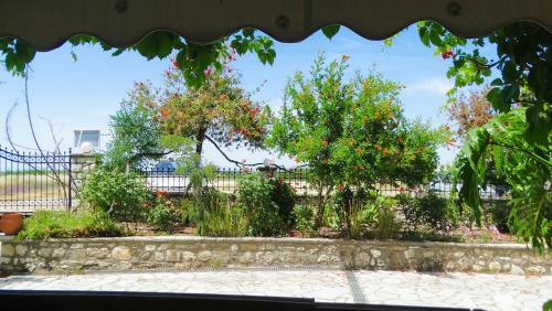 Agrambeli Rooms & Apartments