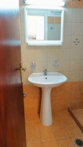 Agrambeli Rooms & Apartments
