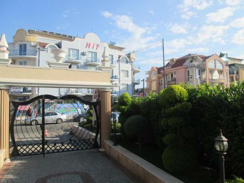 Mellia Boutique Apartments