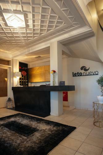 Leto Nuevo Hotel