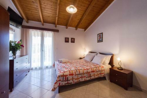 Kefalas Apartments