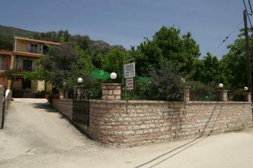 Kefalas Apartments