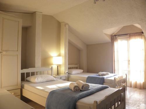 Irilena Studios And Apartments