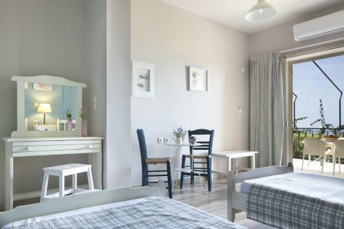 Irilena Studios And Apartments