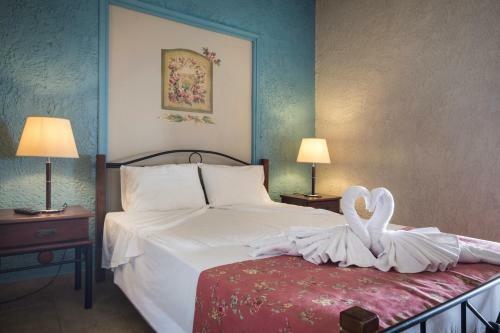 Irilena Studios And Apartments